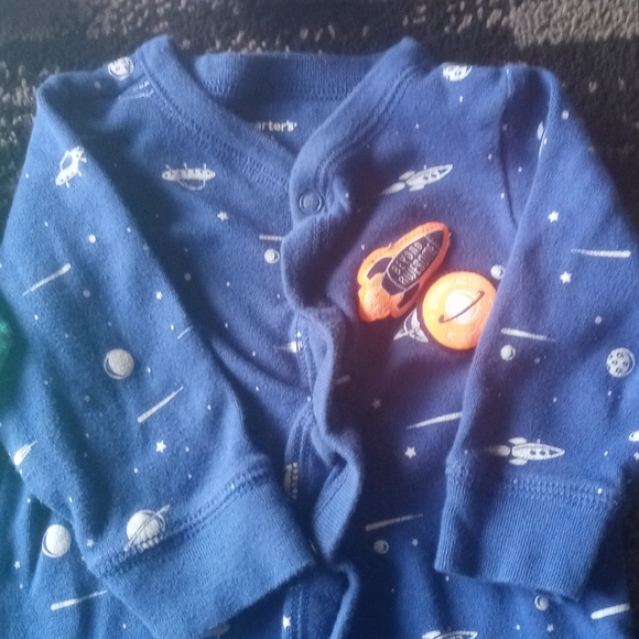 6M lot of baby pjs - Picture 4 of 7